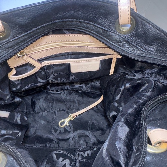 Michael kors Black Leather Tote Bag - Picture 9 of 15